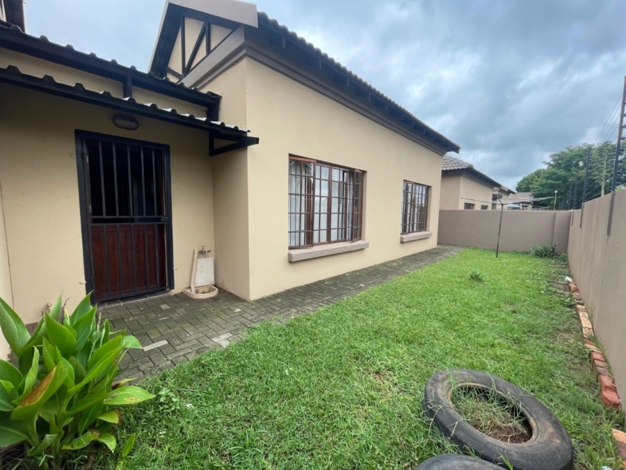 To Let 3 Bedroom Property for Rent in Waterval East North West